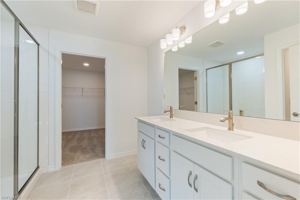 266 Lakeside Breeze Way Property Photo 17
