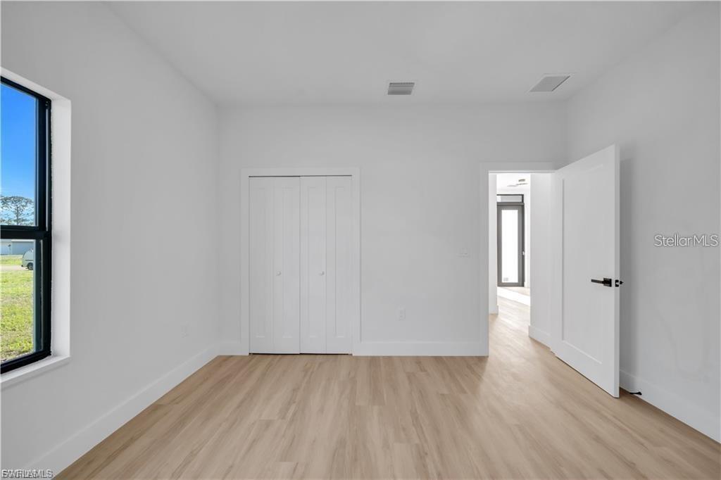3126 Belleville Ter Property Photo 18