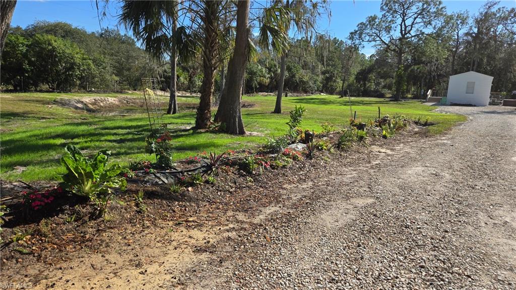 22950 Tinas Ln Property Photo 8