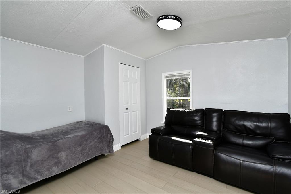 22950 Tinas Ln Property Photo 24