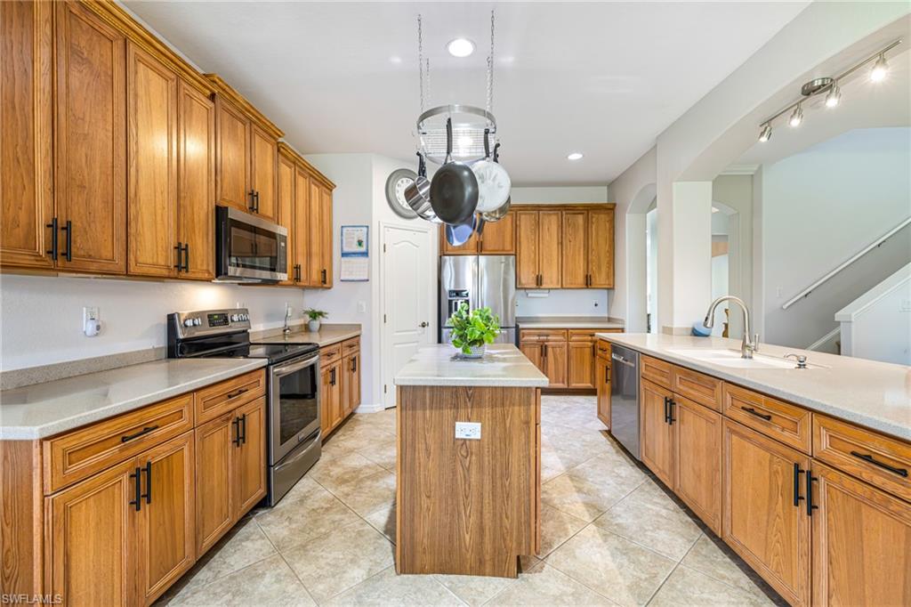 12926 Village Gate Ct Property Photo 9