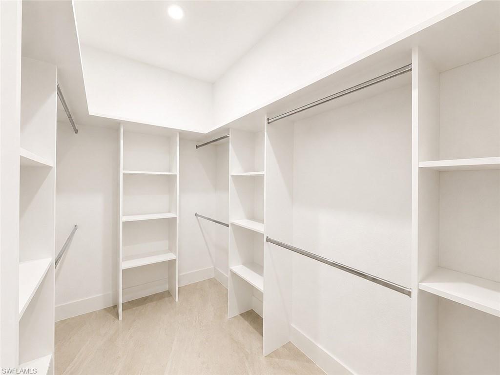 8022 Sunrise Cir Property Photo 9