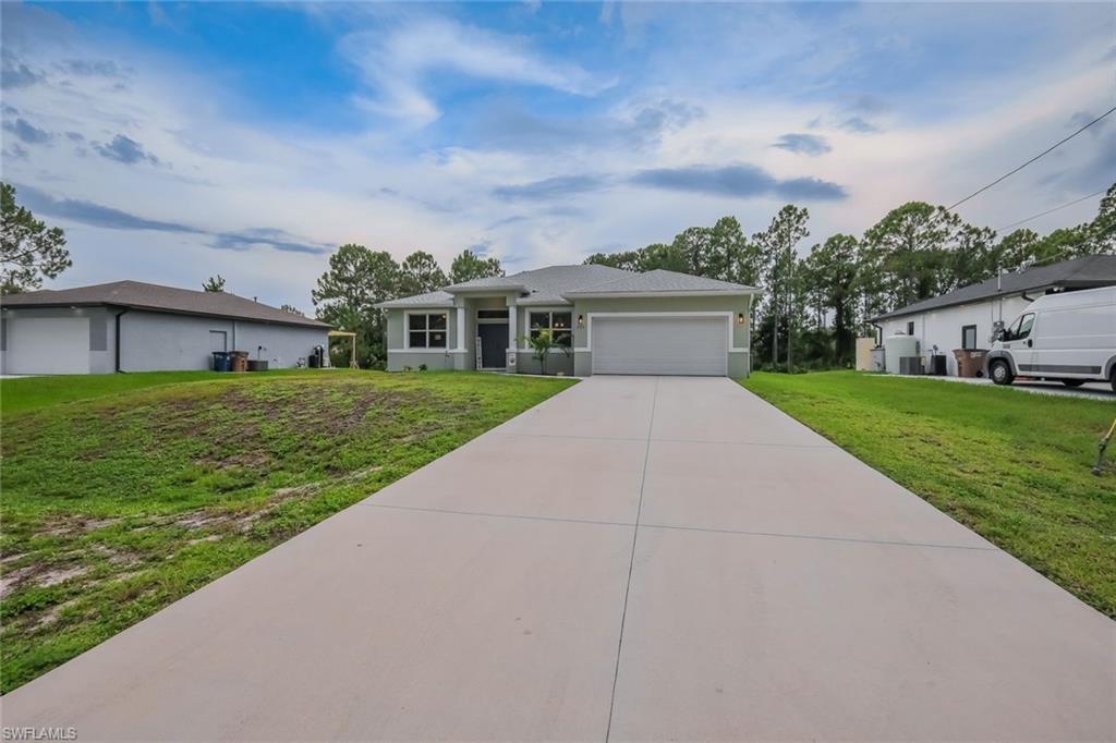 670 Nimitz Blvd Property Photo 3