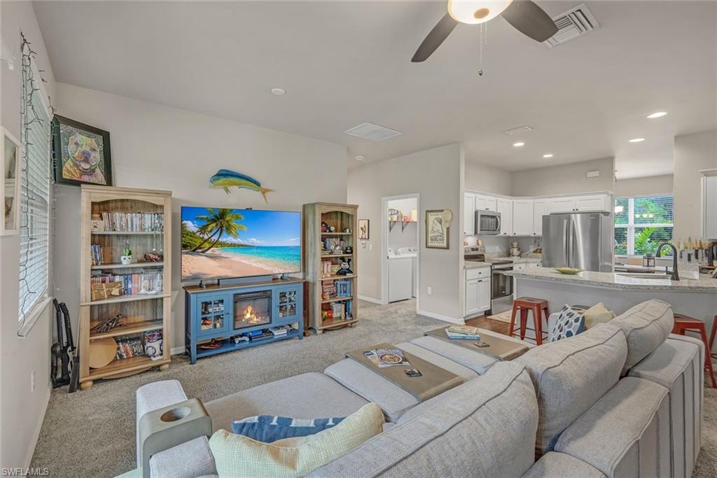 670 Nimitz Blvd Property Photo 12