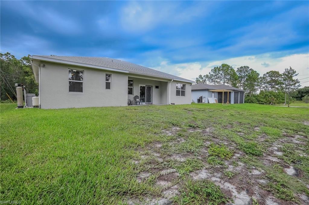 670 Nimitz Blvd Property Photo 28