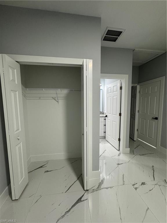 1178 Ebers St E Property Photo 21
