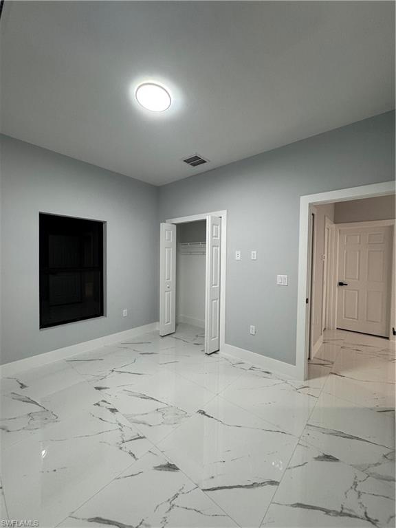 1178 Ebers St E Property Photo 25