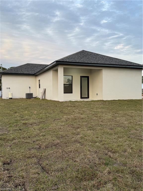 1178 Ebers St E Property Photo 31