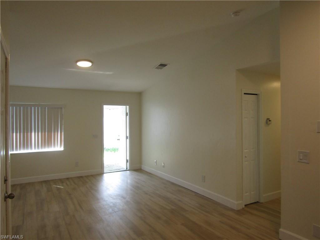 4525 28th St Sw Property Photo 3