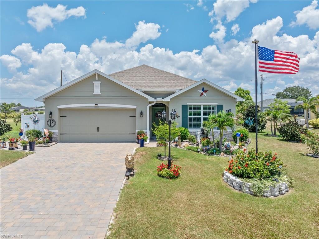25266 Estrada Cir Property Photo 1