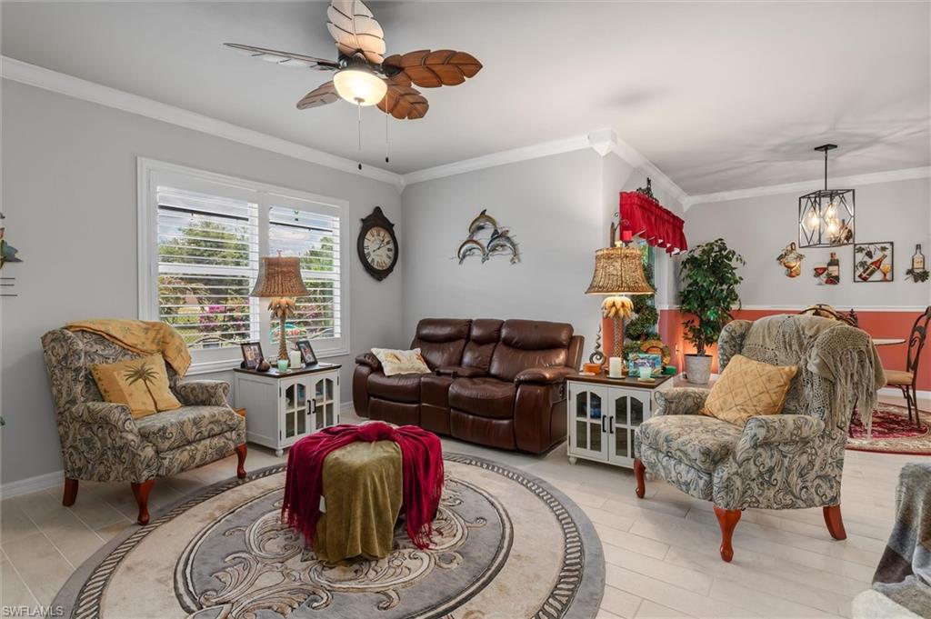 25266 Estrada Cir Property Photo 5