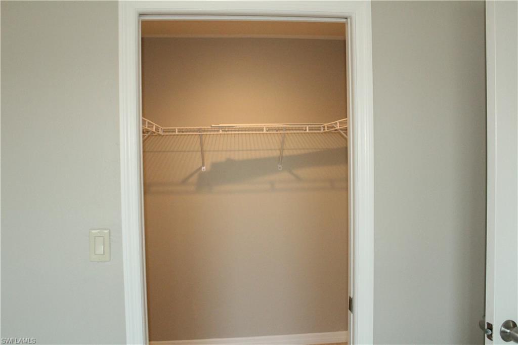 1110 Sw 47th Ter 205 Property Photo 9
