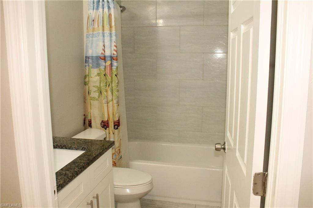 1110 Sw 47th Ter 205 Property Photo 12