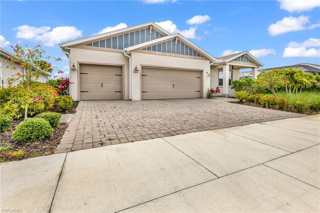 16121 Lotus Way Property Photo 2