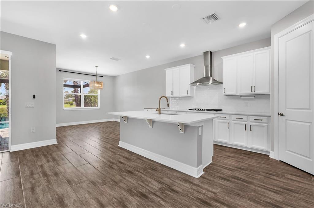 16121 Lotus Way Property Photo 8