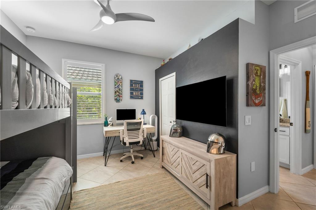 15280 Cortona Way Property Photo 18