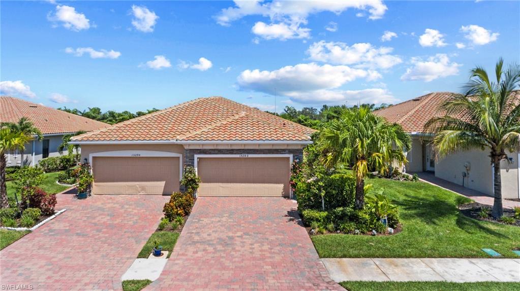 15280 Cortona Way Property Photo 24