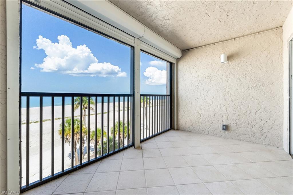 7700 Estero Blvd 402 Property Photo 14
