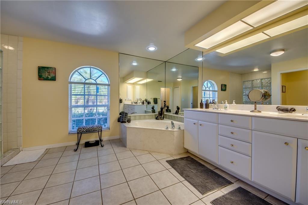 2720 Sw 51st St Property Photo 20