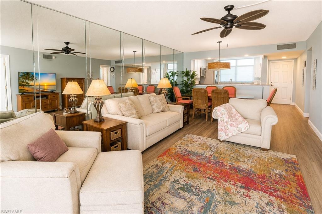 4203 Bay Beach Ln 3e Property Photo 6