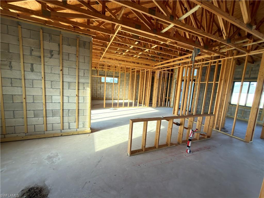 2713 Nw 18th Ave Property Photo 6