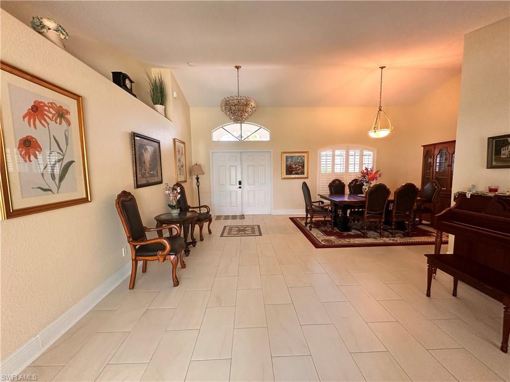 2916 Van Buren Pkwy Property Photo 8