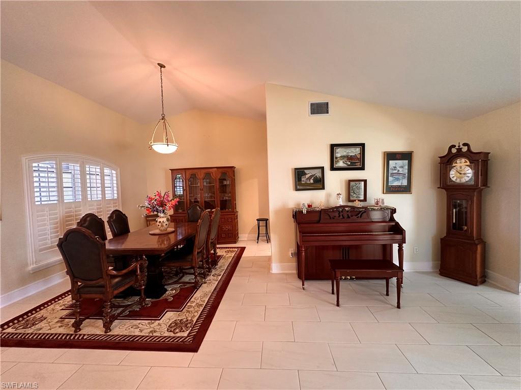 2916 Van Buren Pkwy Property Photo 10