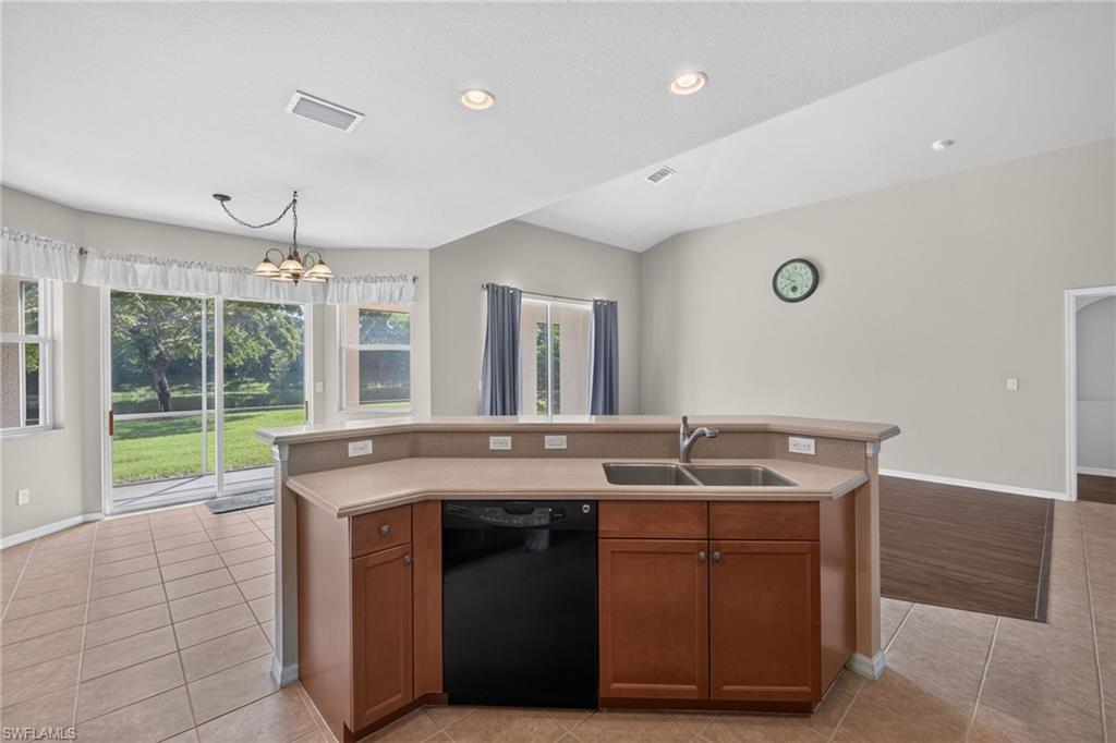 12755 Stone Tower Loop Property Photo 16