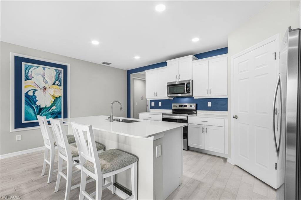 3658 Rollingwater Way Property Photo 7