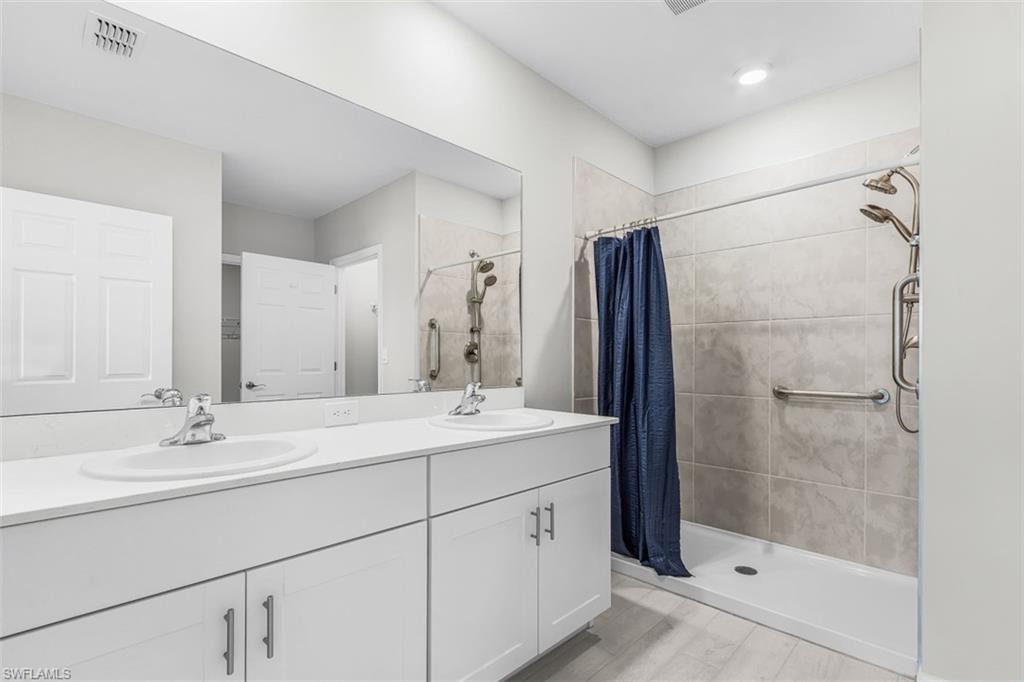 3658 Rollingwater Way Property Photo 14