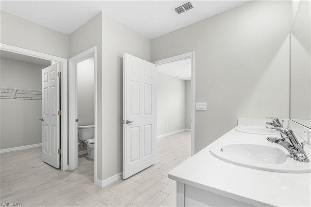 3658 Rollingwater Way Property Photo 15