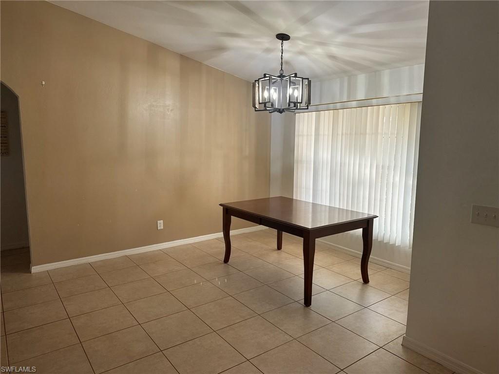 1114 Barfield St E Property Photo 3