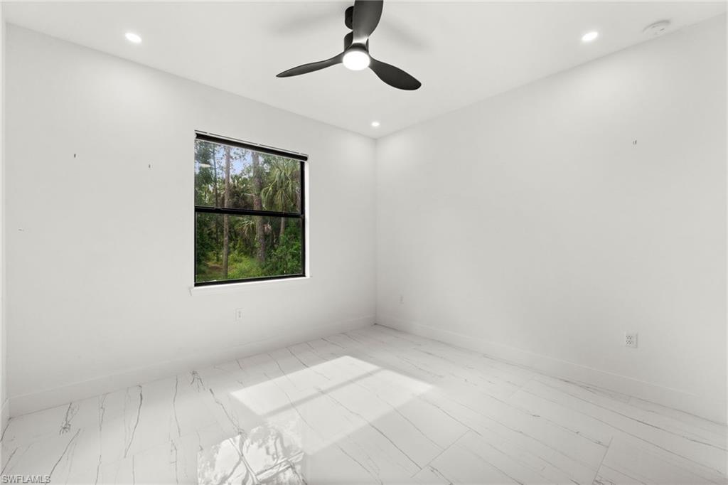 14 Truman Ave Property Photo 33