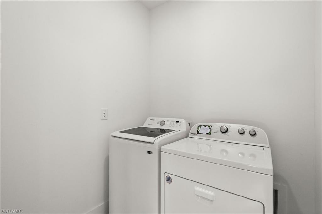 14 Truman Ave Property Photo 36
