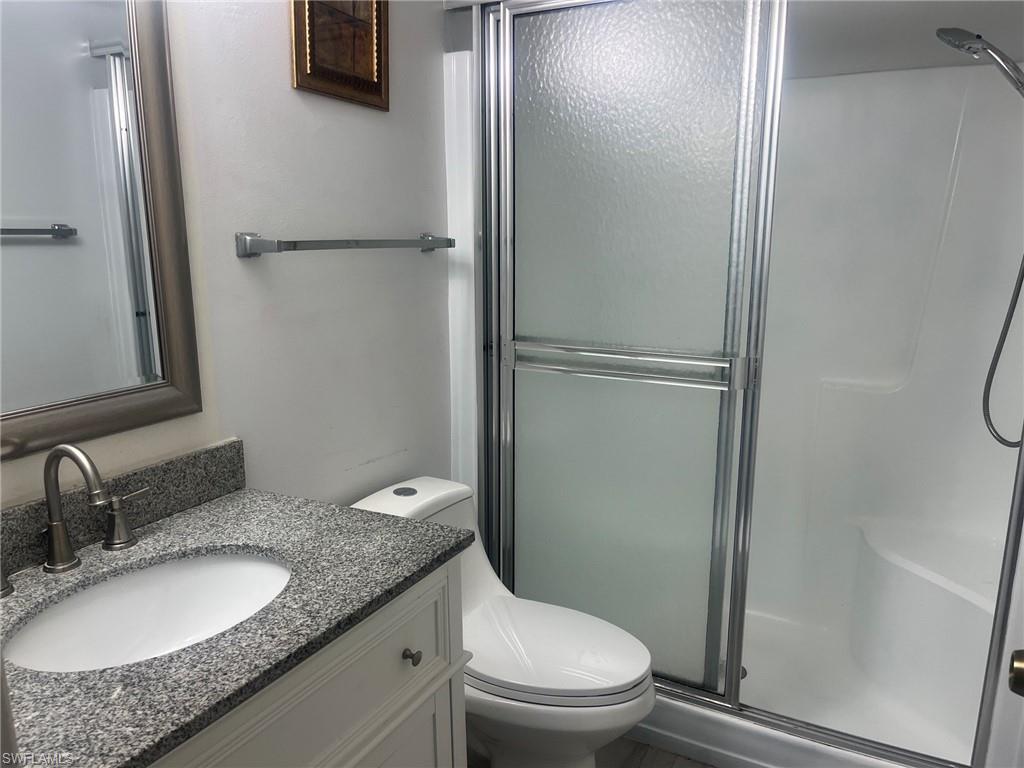 6220 Augusta Dr 203 Property Photo 7