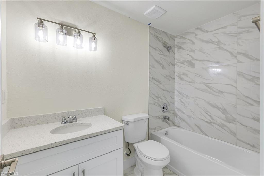 2622 Ne 1st Pl Property Photo 20