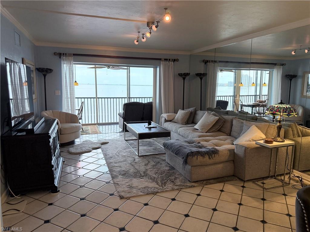 3350 N Key Dr 813 Property Photo 10