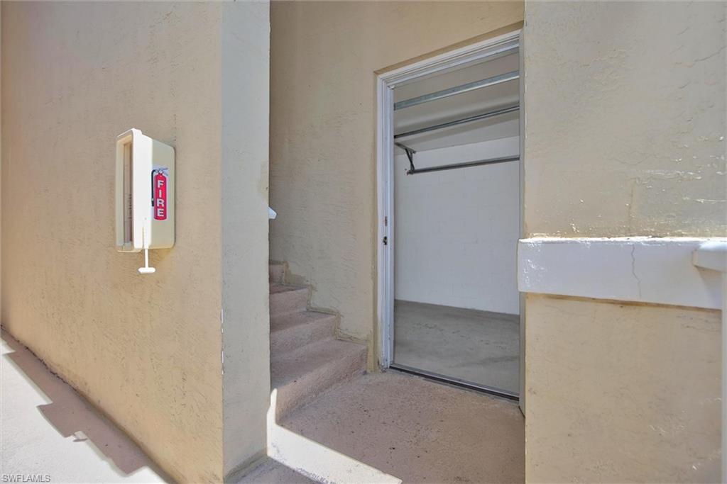 8521 Oakshade Cir 422 Property Photo 5