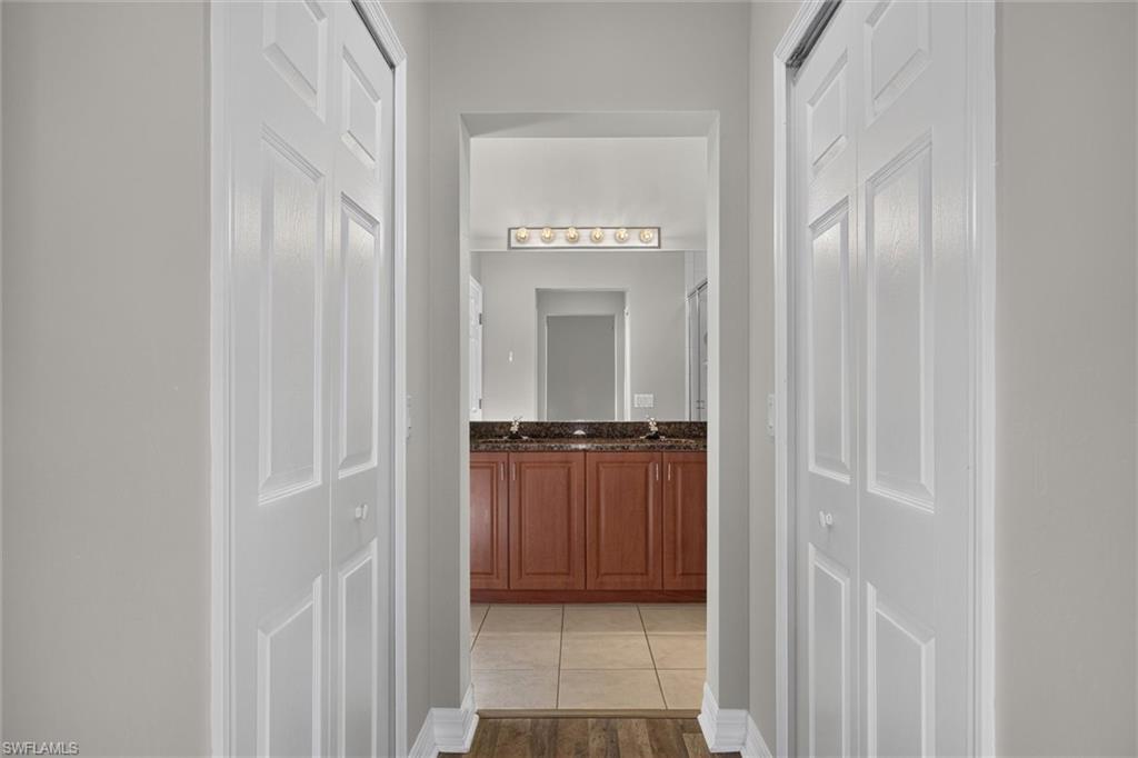 8521 Oakshade Cir 422 Property Photo 19