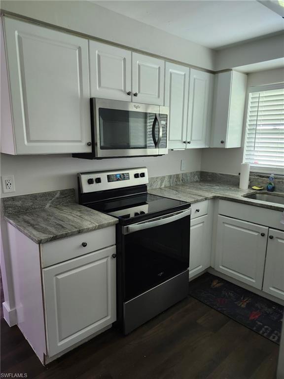 6313 Saint Andrews Cir S Property Photo 2
