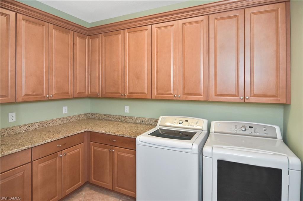 2669 Lambay Ct Property Photo 30