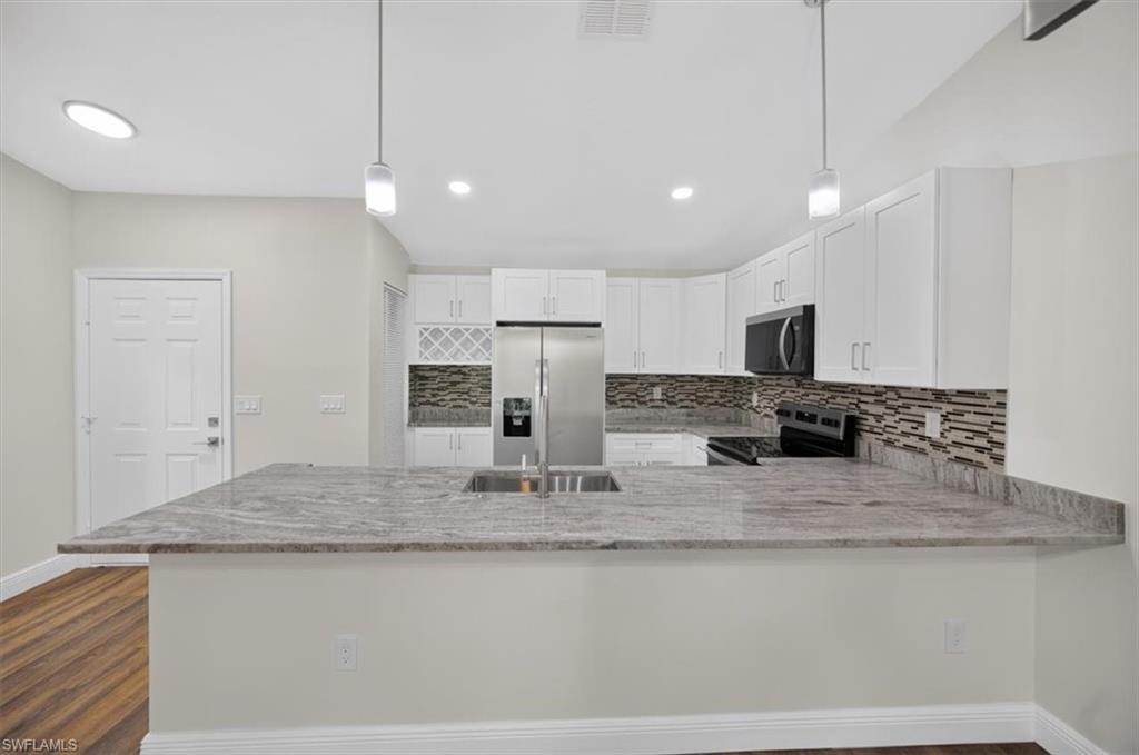 17626 Osprey Inlet Ct Property Photo 5