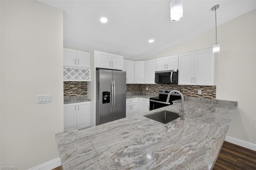 17626 Osprey Inlet Ct Property Photo 6