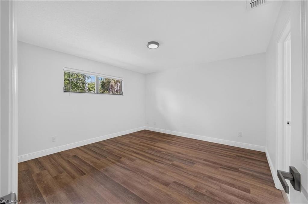 17626 Osprey Inlet Ct Property Photo 9