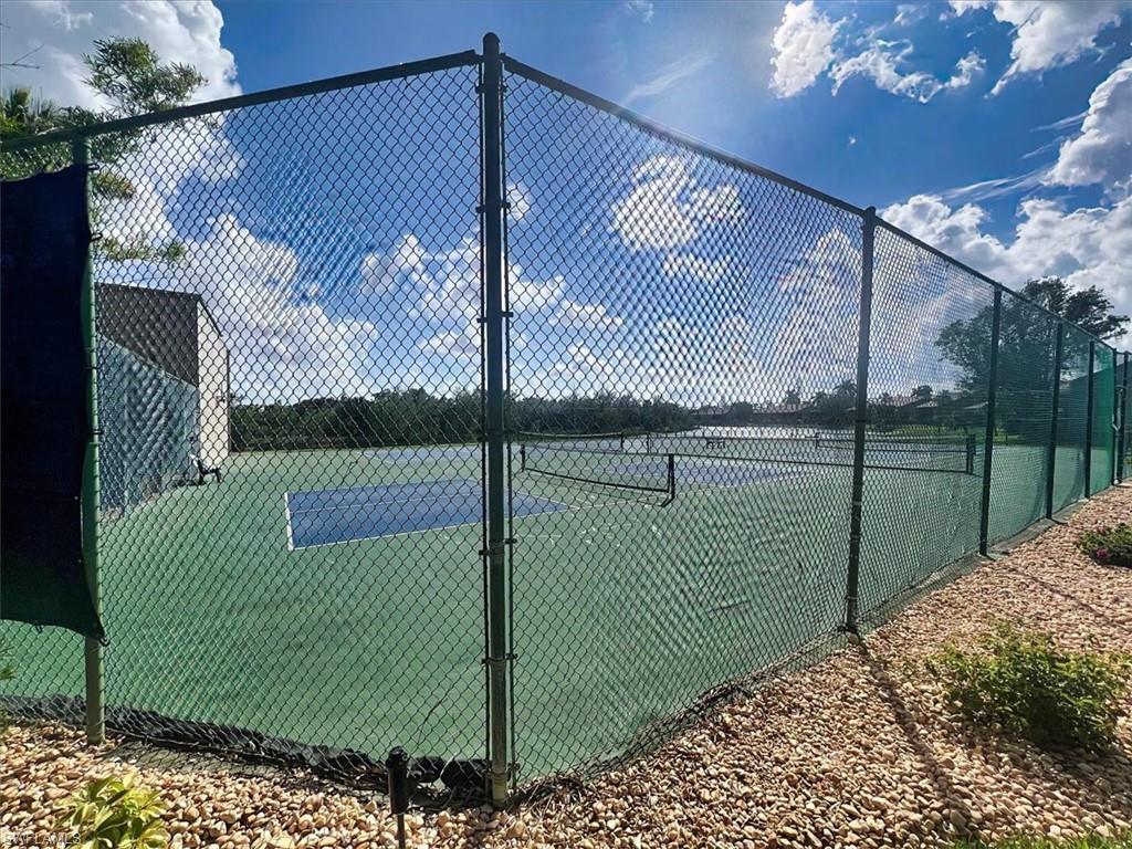 17626 Osprey Inlet Ct Property Photo 21