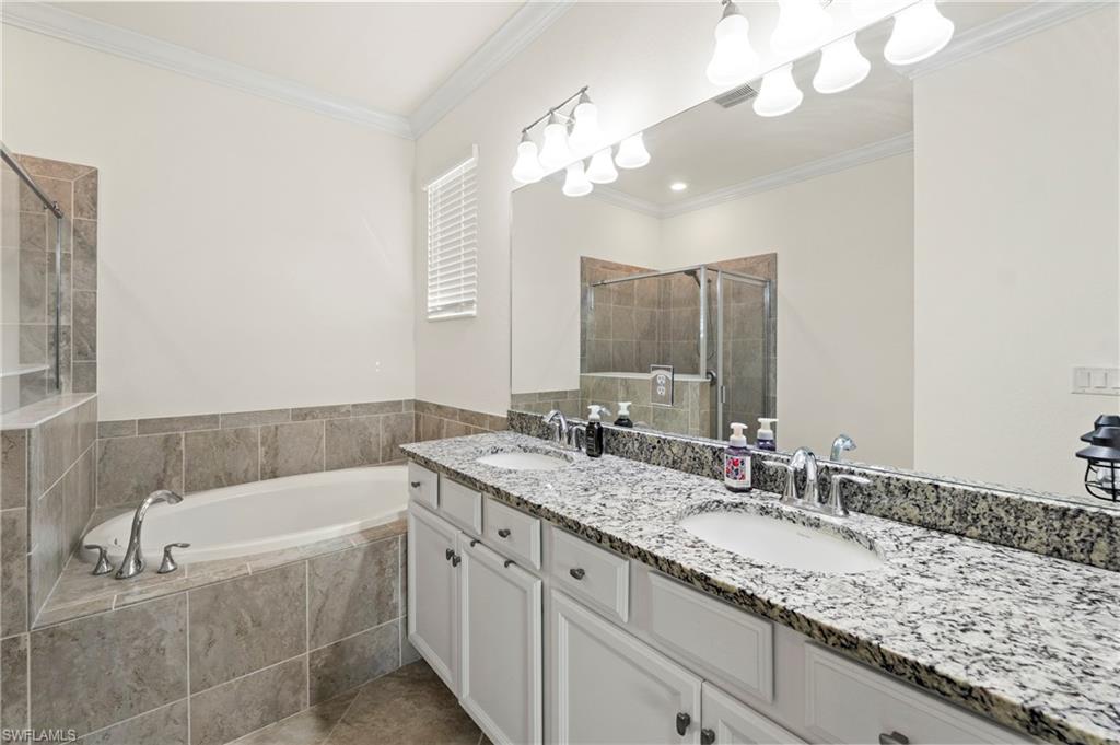 17573 Canopy Ct Property Photo 13