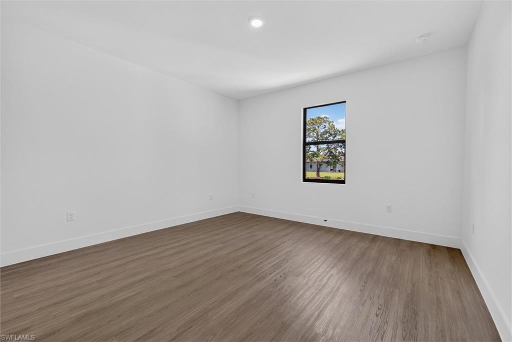 1130 Dutchess St E Property Photo 15