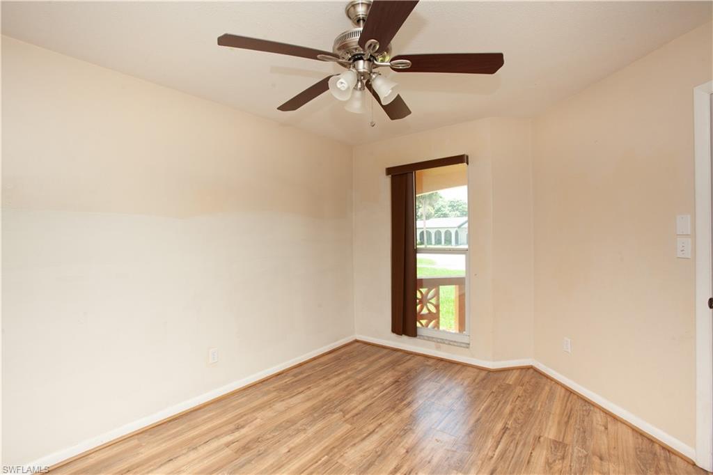 323 Dania St Property Photo 23