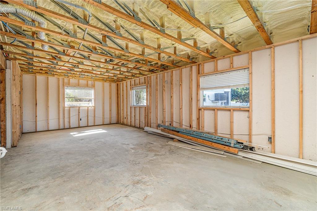 1720 Middle Gulf Dr Property Photo 33