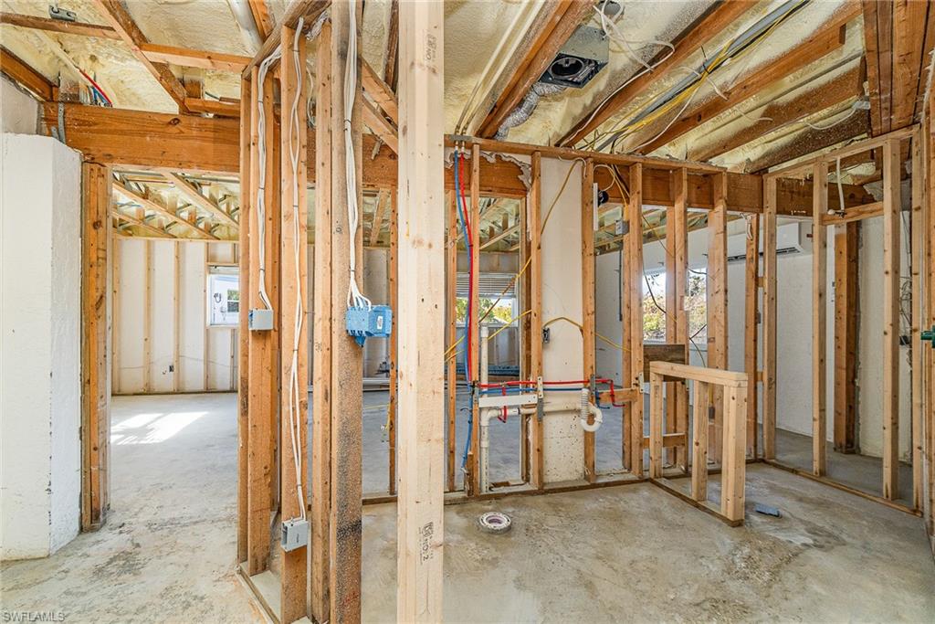 1720 Middle Gulf Dr Property Photo 36